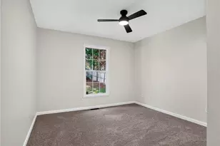 4713 Miranda Dr, Hope Mills, NC 28348 - Photo 40