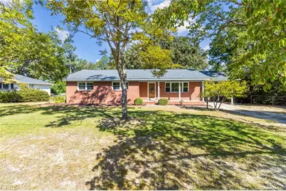 521 Longview Drive, Fayetteville, NC 28311 - Photo 2