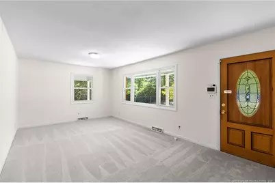 521 Longview Drive, Fayetteville, NC 28311 - Photo 8