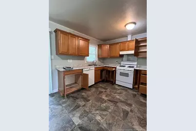 1728 Saint Augustine Avenue, Fayetteville, NC 28304 - Photo 8