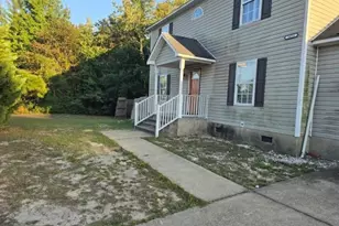 3693 Pioneer Dr, Hope Mills, NC 28348 - Photo 1