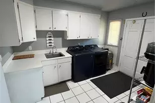 1502 Lakeview Rd, Fairmont, NC 28340 - Photo 24