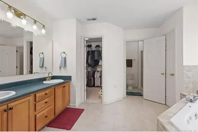 6904 County Place Drive, Hope Mills, NC 28348 - Photo 20