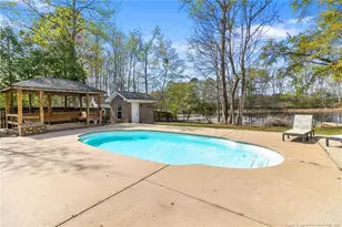 417 Foxwood Dr, Hope Mills, NC 28348 - Photo 42
