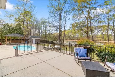 417 Foxwood Drive, Hope Mills, NC 28348 - Photo 46