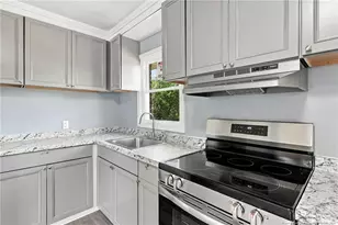 2376 S Robeson Rd, Rowland, NC 28383 - Photo 6