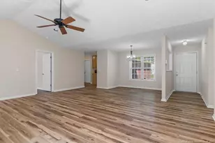 5617 Finish Line Dr, Hope Mills, NC 28348 - Photo 10