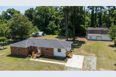 108 McNatt Street, Maxton, NC 28364 - Photo 2