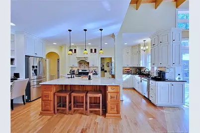 2519 S Edgewater Drive, Fayetteville, NC 28303 - Photo 10