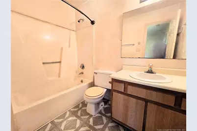 648 Mosswood Lane, Fayetteville, NC 28311 - Photo 18