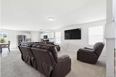 913 Sapphire Stone Lane, Hope Mills, NC 28348 - Photo 4