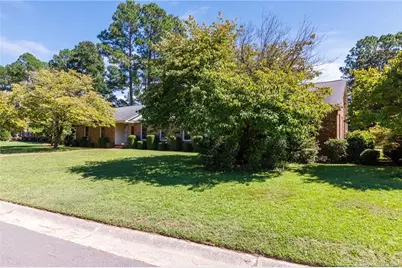417 Wayberry Drive, Fayetteville, NC 28303 - Photo 4