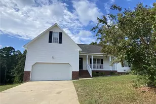 178 Colonial Hills Dr, Lillington, NC 27546 - Photo 1
