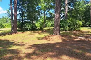 1710 Rockfish Rd, Raeford, NC 28376 - Photo 4