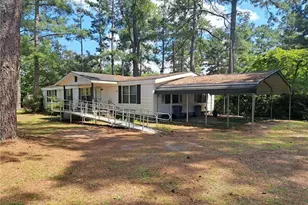 1710 Rockfish Rd, Raeford, NC 28376 - Photo 2