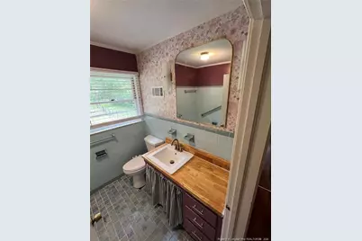 1405 Lakeview Road, Fairmont, NC 28340 - Photo 20