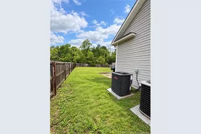 3600 Crosswinds Drive, Hope Mills, NC 28348 - Photo 12