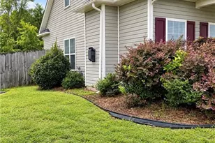 3600 Crosswinds Dr, Hope Mills, NC 28348 - Photo 6