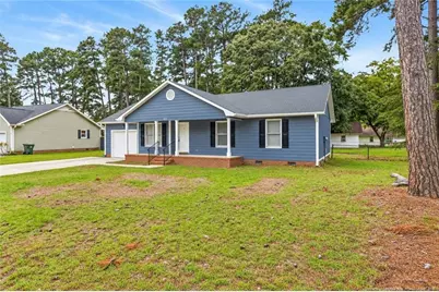 900 Hollydale Lane, Fayetteville, NC 28314 - Photo 4