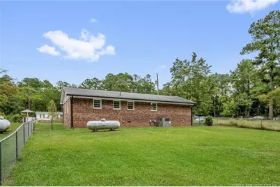 3858 Red Oak Drive, Fayetteville, NC 28306 - Photo 18