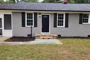 1514 Stansfield Dr, Fayetteville, NC 28303 - Photo 1