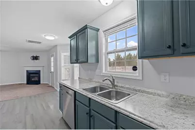 525 Bellgrove Drive, Hope Mills, NC 28348 - Photo 12