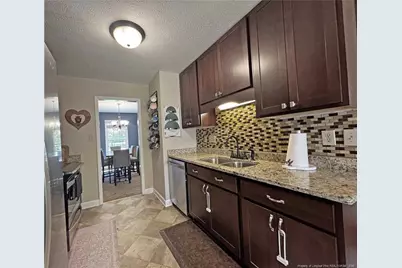 709 Longview Drive, Fayetteville, NC 28311 - Photo 10