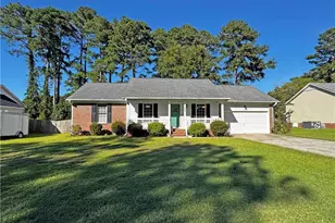 709 Longview Dr, Fayetteville, NC 28311 - Photo 1