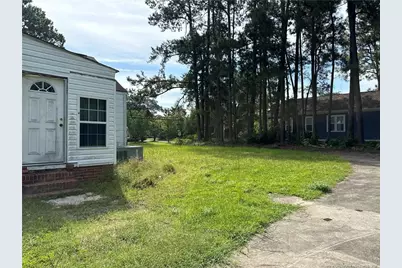 702 S Main Street, Fairmont, NC 28340 - Photo 4