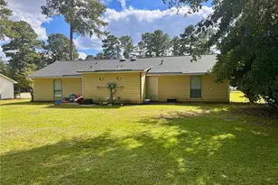 6464 - 6466 Rockford Dr, Fayetteville, NC 28304 - Photo 2