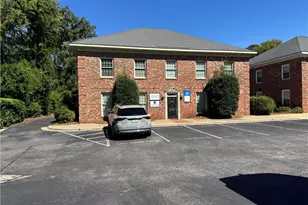 1318 Raeford Rd, Fayetteville, NC 28305 - Photo 1