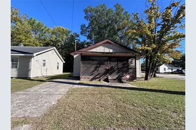 1000 N King Avenue, Dunn, NC 28334 - Photo 2