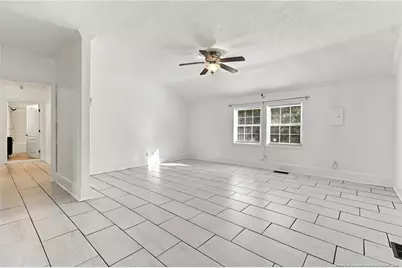1443 Strickland Bridge Road, Fayetteville, NC 28304 - Photo 4