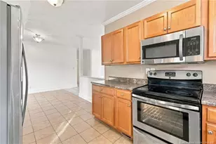 1443 Strickland Bridge Rd, Fayetteville, NC 28304 - Photo 14