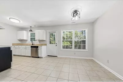 513 Lumberly Lane, Fayetteville, NC 28303 - Photo 4