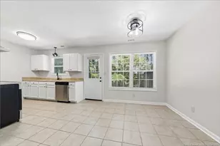 513 Lumberly Ln, Fayetteville, NC 28303 - Photo 4