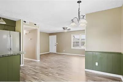 109 E Walnut Street, Bladenboro, NC 28320 - Photo 12
