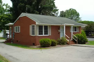608 N Ellis Ave, Dunn, NC 28334 - Photo 1