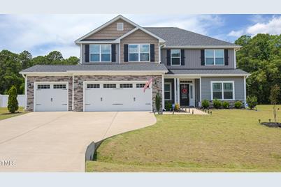 45 N Hawks Ridge Lane, Smithfield, NC 27577 - Photo 1