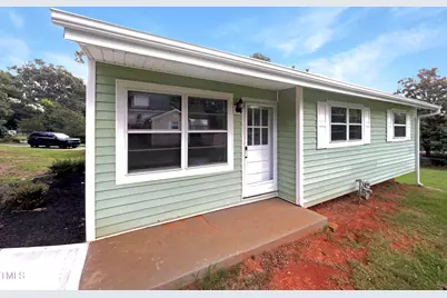 225 W Orange Street, Hillsborough, NC 27278 - Photo 1