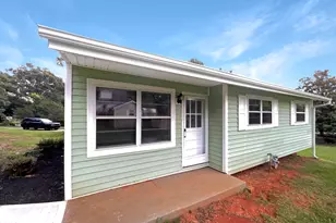 225 W Orange St, Hillsborough, NC 27278 - Photo 1