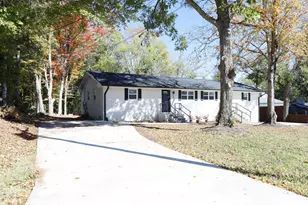204 W Corbin St, Hillsborough, NC 27278 - Photo 1