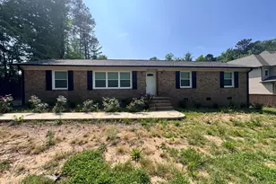 7103 Big Horn Dr, Hillsborough, NC 27278 - Photo 1