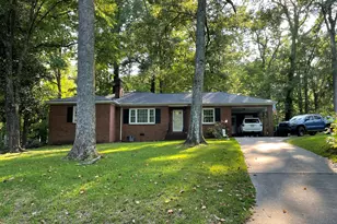 321 Willowood Dr, Henderson, NC 27536 - Photo 1