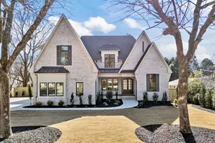 1218 Kingwood Dr, Raleigh, NC 27609 - Photo 1