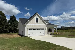 214 Yardley dr, Smithfield, NC 27577 - Photo 1