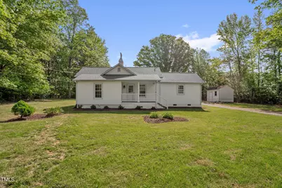 701 Oakwood Street, Mebane, NC 27302 - Photo 1