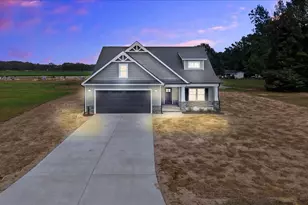 3725 Huntcliff Dr, La Grange, NC 28551 - Photo 1