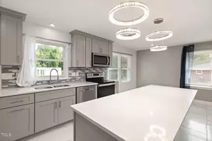 2315 Oxford Rd, Henderson, NC 27536 - Photo 1