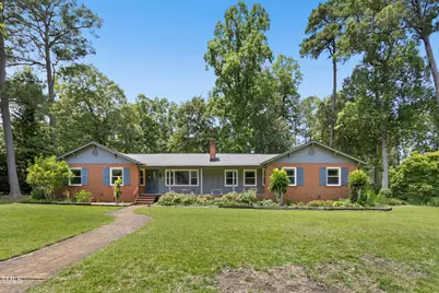 814 S Vermont Street, Smithfield, NC 27577 - Photo 1